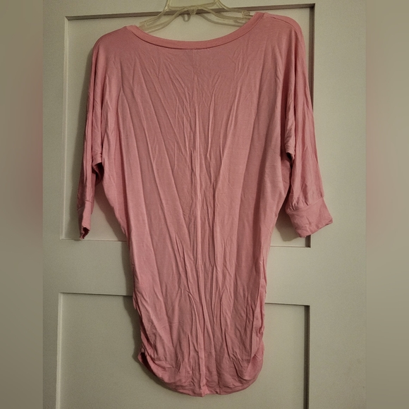 Pink top - Picture 2 of 3